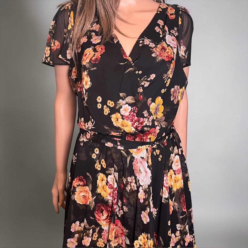 DKNY Black Floral High Low Chiffon Dress Size 16 Flutter Sleeve - Picture 3 of 8